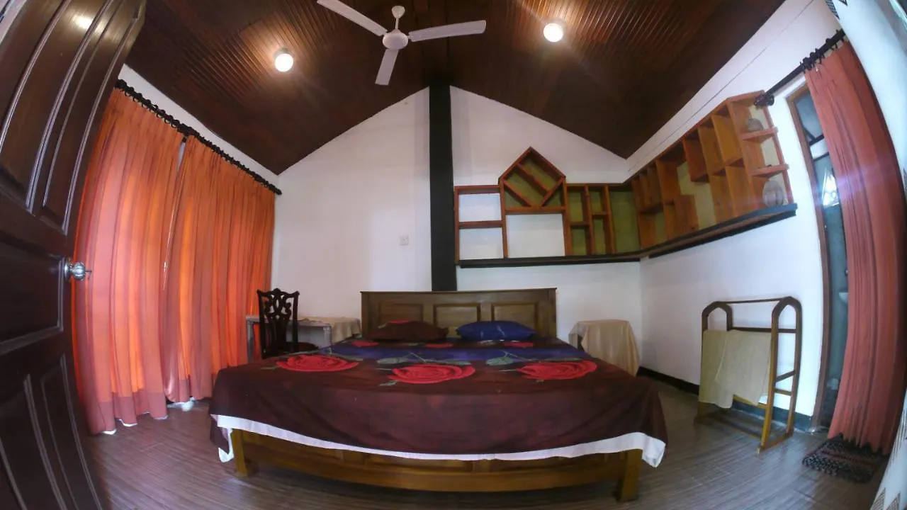 Sea Look Beach Restaurant Pub & Rooms Negombo Bed & Breakfast