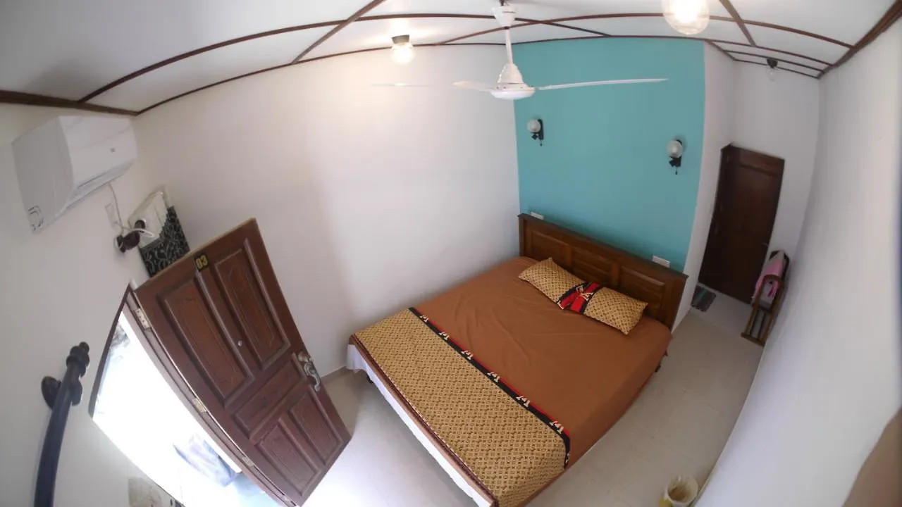 Bed & Breakfast Sea Look Beach Restaurant Pub & Rooms Negombo