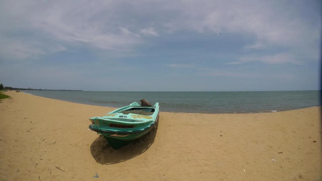 Sea Look Beach Restaurant Pub & Rooms Negombo 0*,  Sri Lanka