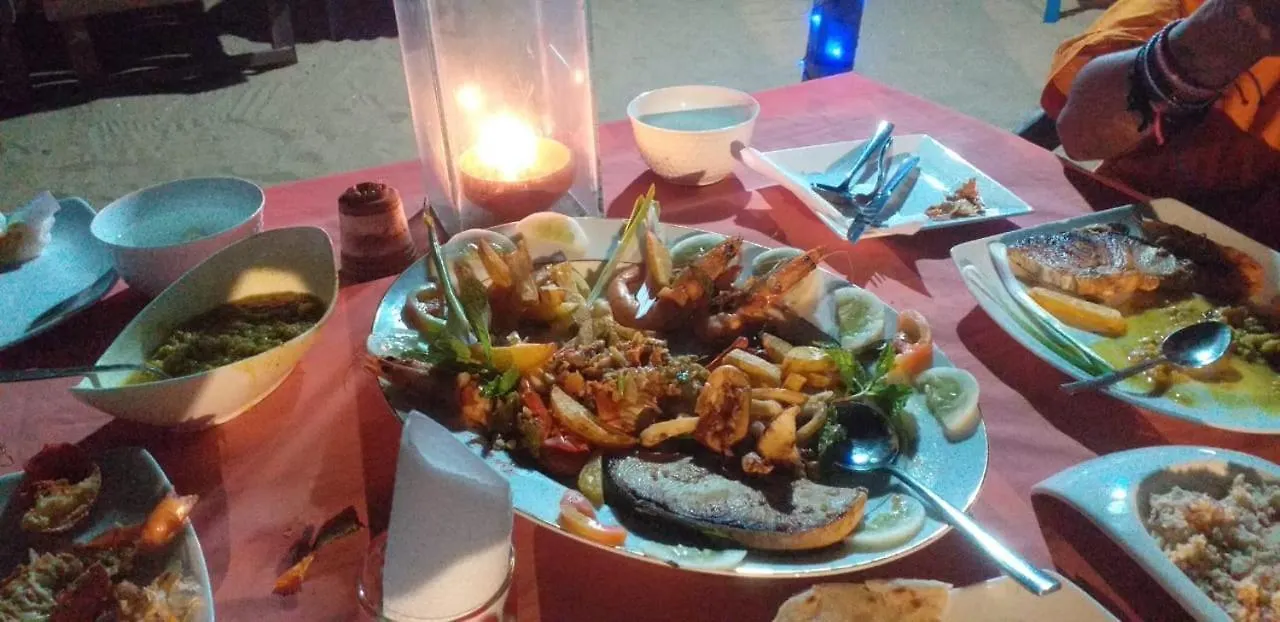 Sea Look Beach Restaurant Pub & Rooms Negombo